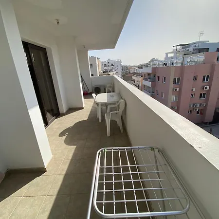 Paradise Homes 1 *